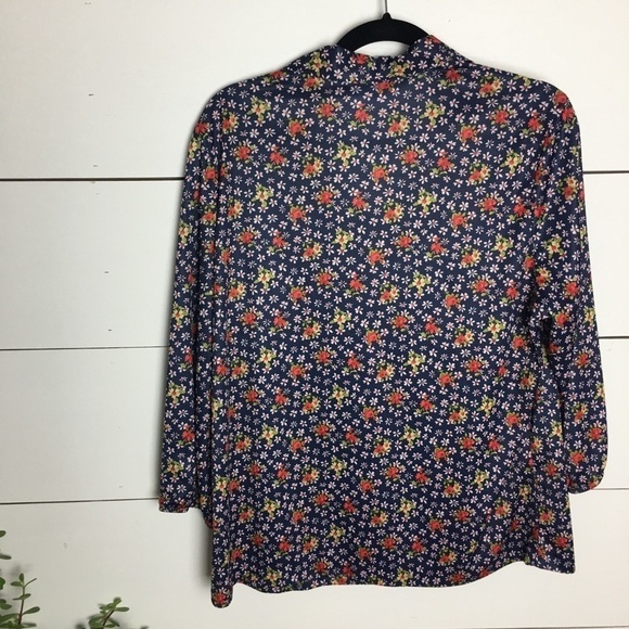 Blair Blouse - Picture 2 of 8